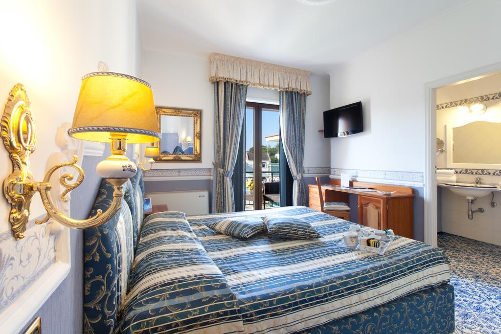 Hotel Sant'Agata Сант-Агата-суй-Дуе-Гольфі Номер фото